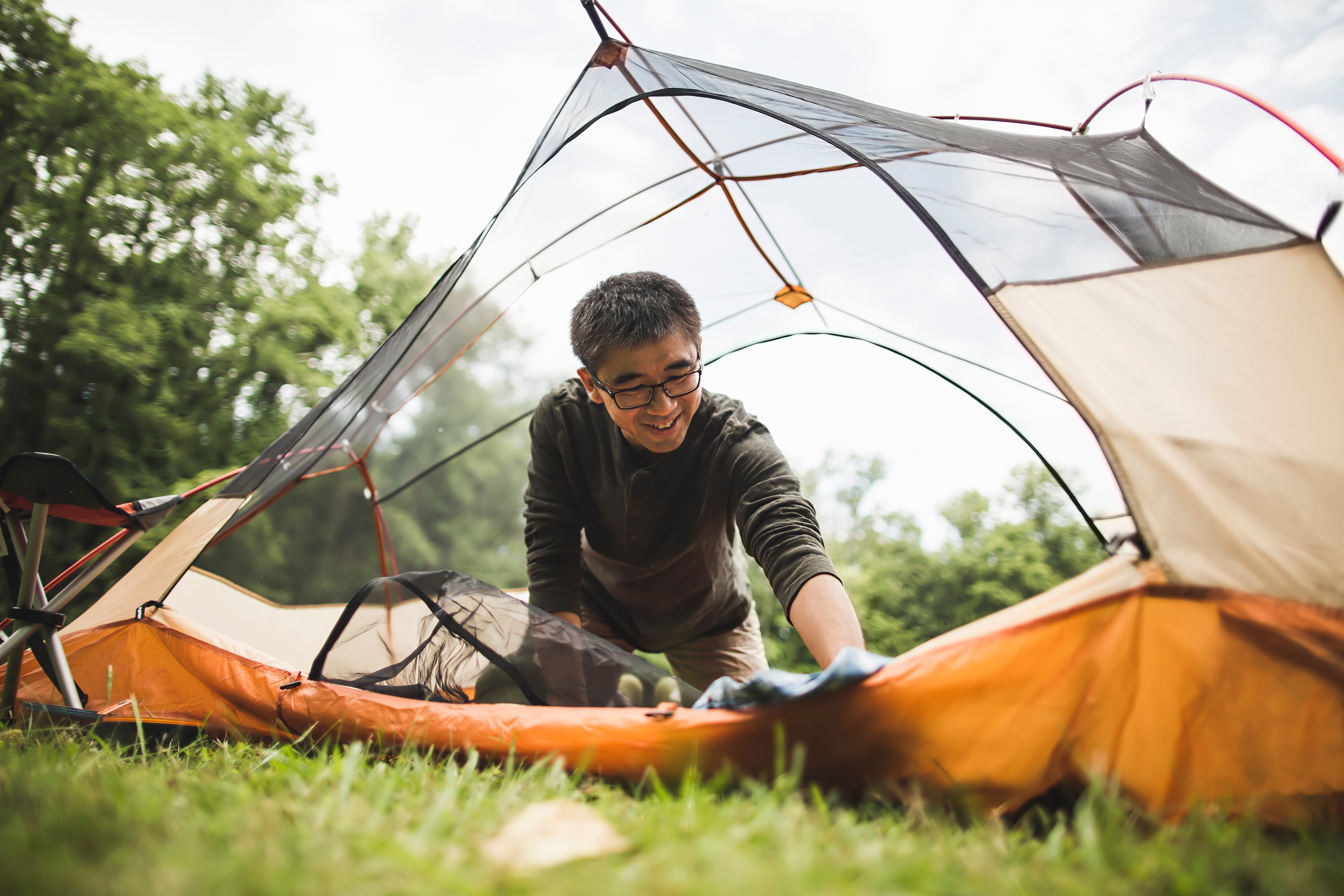 Entretenir sa tente de camping : les gestes qui prolongent sa durée de vie